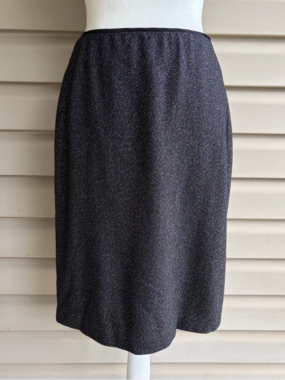 •Ann Taylor• Black Charcoal Tweed Textured Skirt - Size 6
